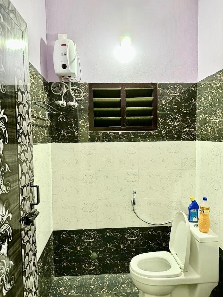 Вилла Tamizh Nest - தமிழ்க்குடில் Канниякумари Экстерьер фото