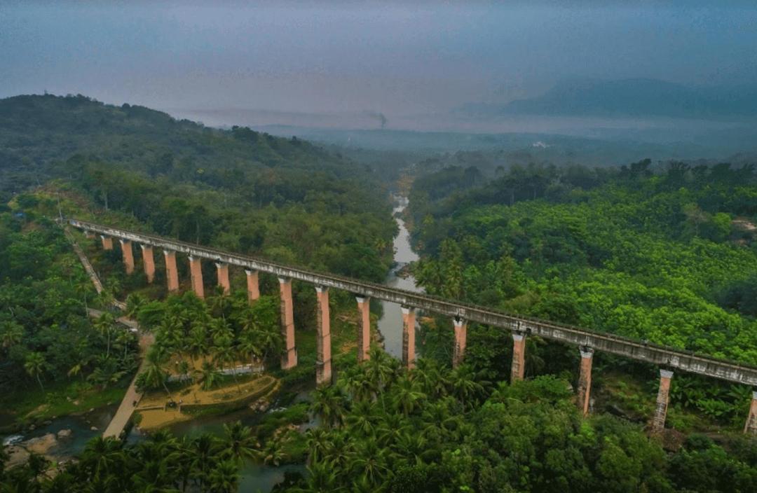 Вилла Tamizh Nest - தமிழ்க்குடில் Канниякумари Экстерьер фото