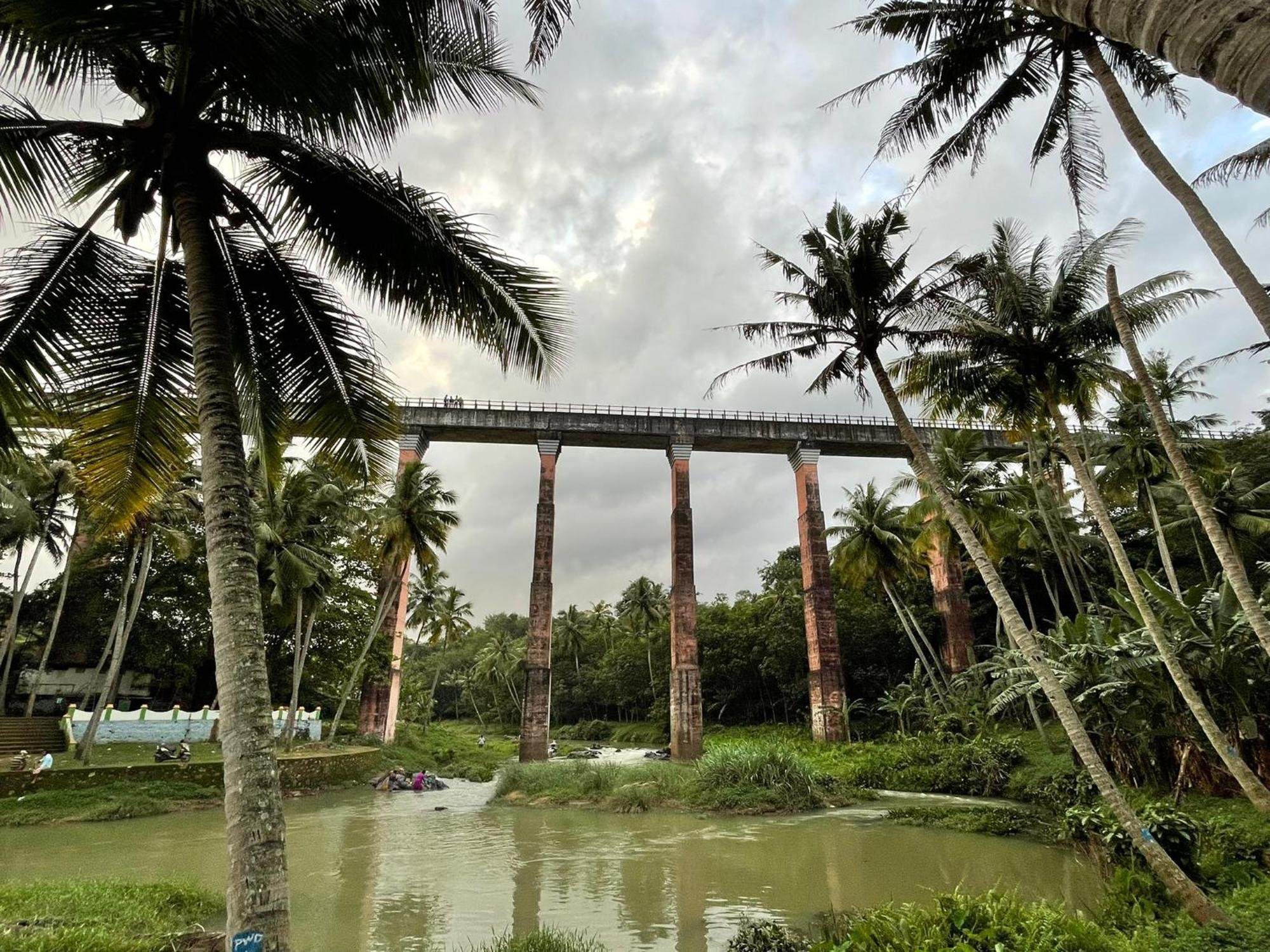 Вилла Tamizh Nest - தமிழ்க்குடில் Канниякумари Экстерьер фото